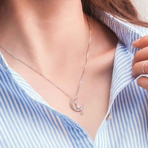 14k Gold Adorable Cat Moon Sterling Silver Necklace - Picture 11 of 16